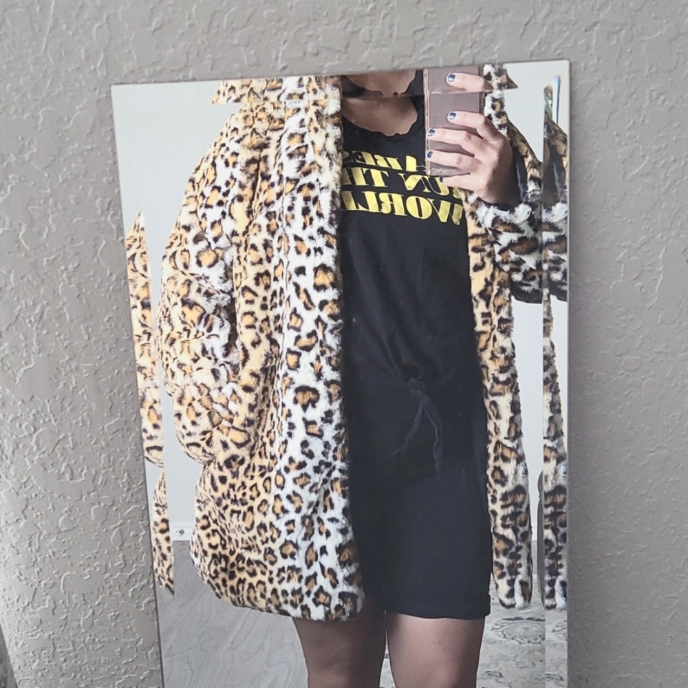 Leopard print faux fur coat